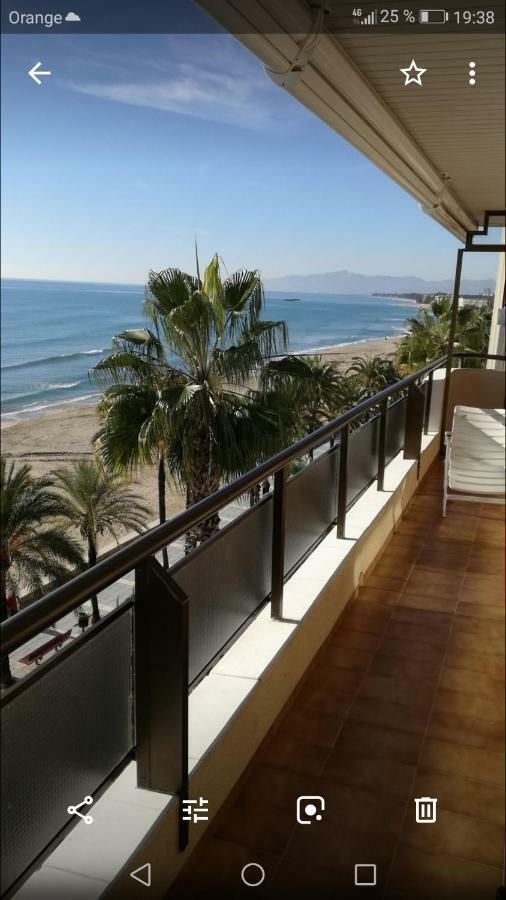 Apartamento Apartamento para 8 sobre el mar Salou Exterior foto