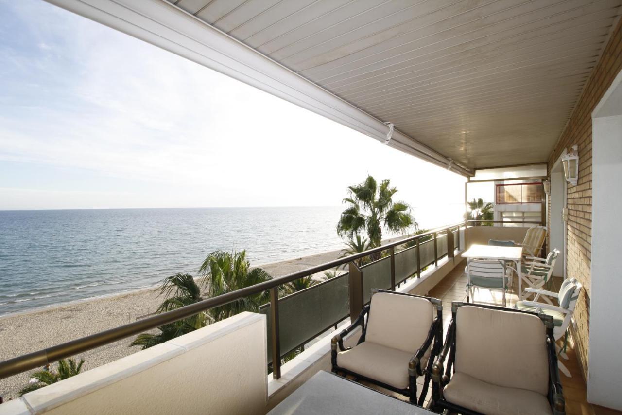 Apartamento Apartamento para 8 sobre el mar Salou Exterior foto